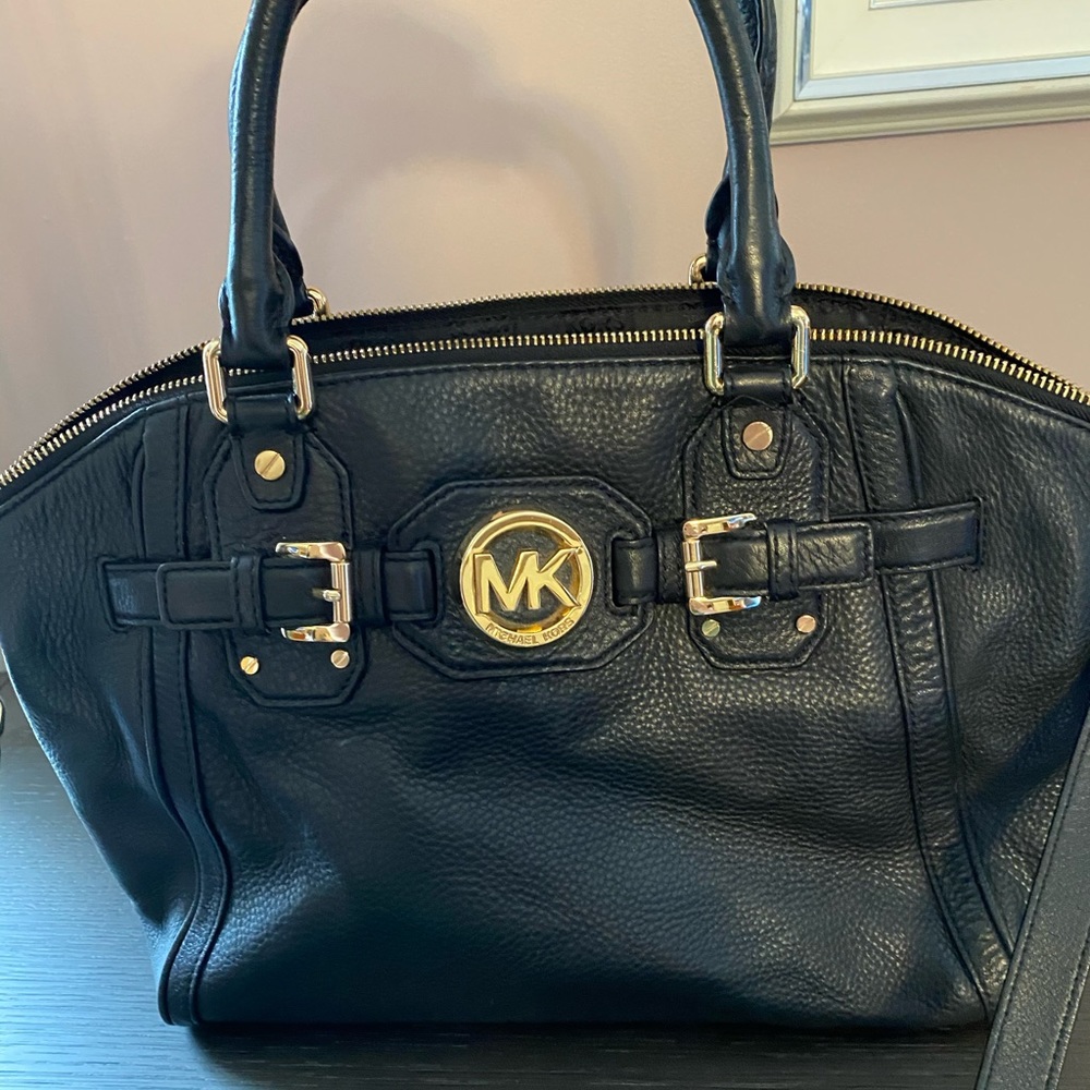 Michae Kors purse
